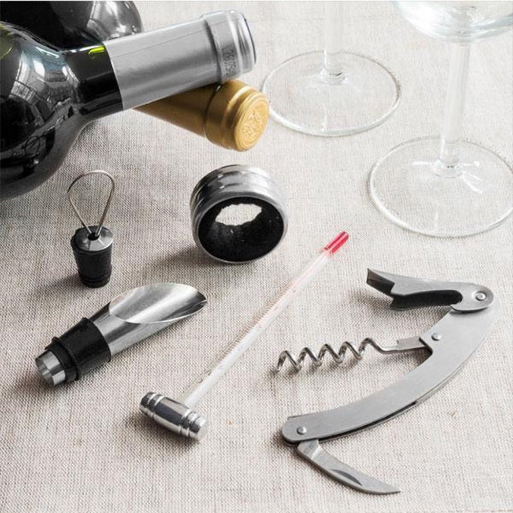 Eco lifestyle - ecolifestyle.shop Wine Set Stainless Steel - 4-piece comes in a storage box and contains a corkscrew, wine thermometer. If you want to pour the wine in style, you can use the pouring cap. Spilling wine is no longer possible due to the bottle ring. With this set you are completely ready to serve the perfect wines. 170302180 - 8711295632266 - black friday