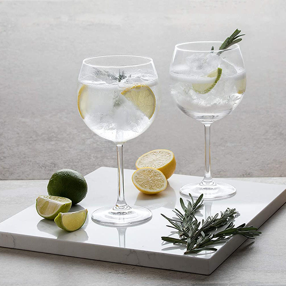 650ml Gin & Tonic Glass Set of 4 Large stemmed balloon glasses. Refined design with large bowls for extra room for ice cubes and garnishes. Great for bars, home bars, events, and parties. Dishwasher safe. Made of clear, thin, quality, lead-free and smooth glass. 4 x Gin & tonic balloon glasses. Capacity: 650ml, 21.98oz. CC7000350 - 8719202459593 - eco lifestyle online shop