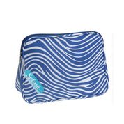 Eco lifestyle - ecolifestyle.shop This toiletry bag is made from high-quality polyester fabric. Its texture is embossed, making it fashionable and comfortable to touch.  This specific material is stain-resistant and waterproof, giving it extra protection needed while being used in bathrooms for shower accessories. 1 x Large Compartment. 1 x Zipper. Size: 30 x 21 x 10.5cm Material: PU DB9215400 